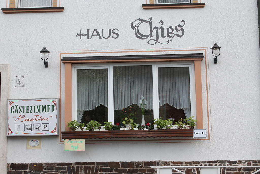 Pension Haus Thies Cochem Bagian luar foto