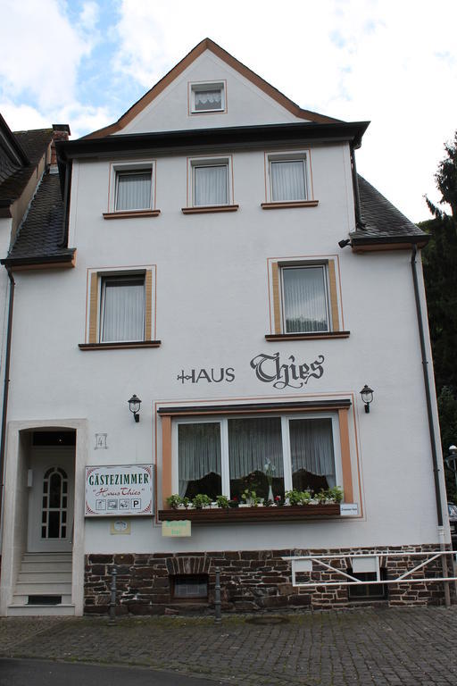 Pension Haus Thies Cochem Bagian luar foto